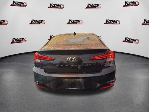 2019 Hyundai ELANTRA Value Edition