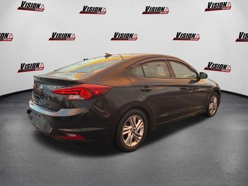2019 Hyundai ELANTRA Value Edition