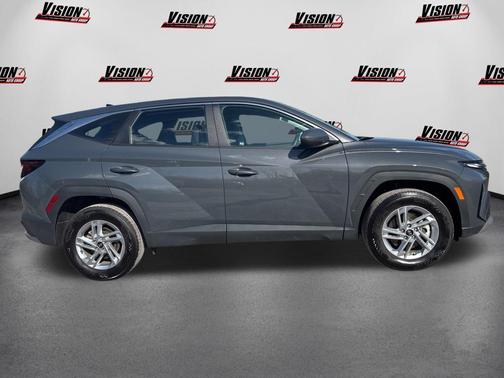 Ecotronic Gray 2026 Hyundai TUCSON SE