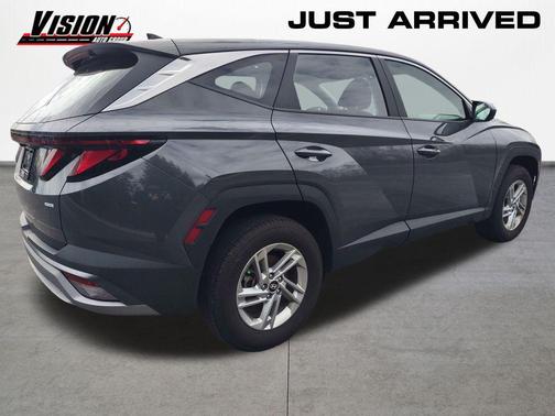 Ecotronic Gray 2026 Hyundai TUCSON SE