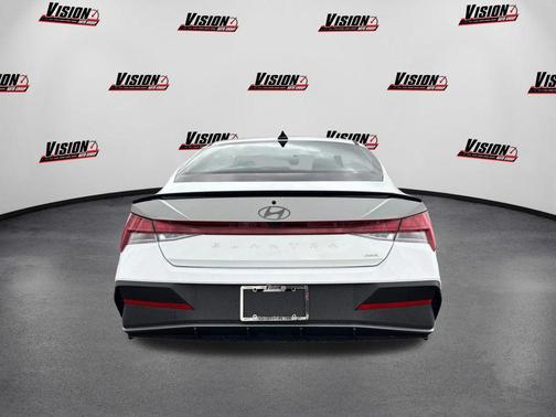 2026 Hyundai ELANTRA HEV SEL Sport