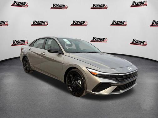 Fluid Metal 2026 Hyundai ELANTRA Sport