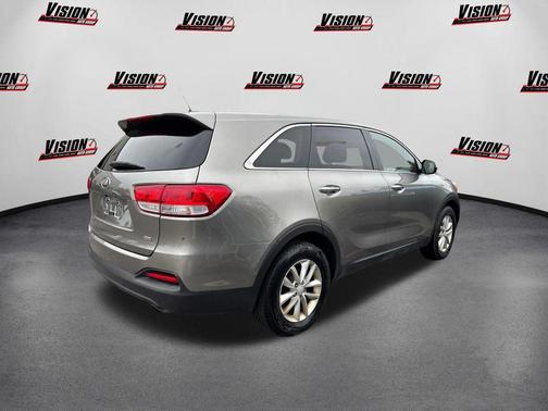 2018 Kia Sorento L