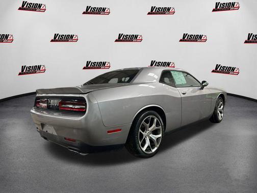 2015 Dodge Challenger R/T Plus