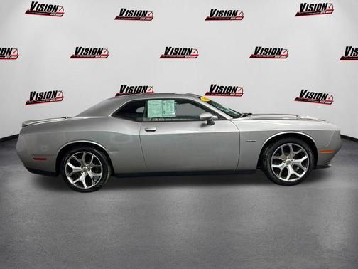 2015 Dodge Challenger R/T Plus