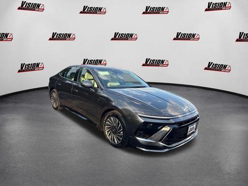 2025 Hyundai SONATA Hybrid SE