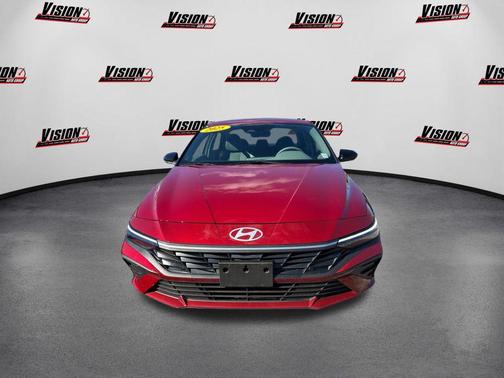 2025 Hyundai ELANTRA Sport