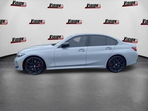 2025 BMW 330 i xDrive