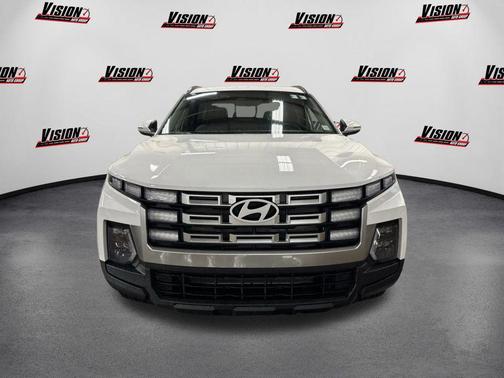 Atlas White 2026 Hyundai SANTA CRUZ SEL Activity