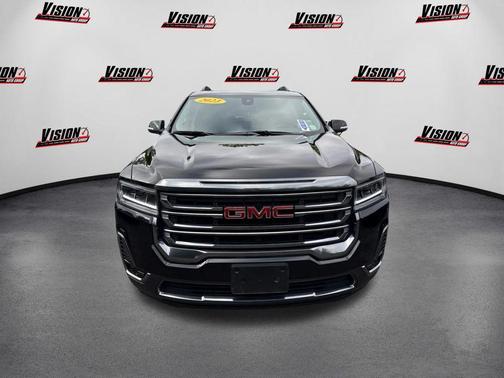 2023 GMC Acadia AWD AT4