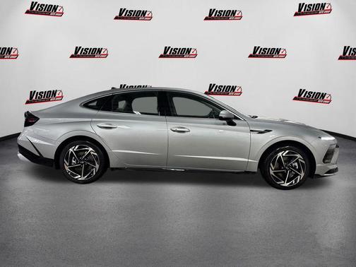 2026 Hyundai SONATA SEL