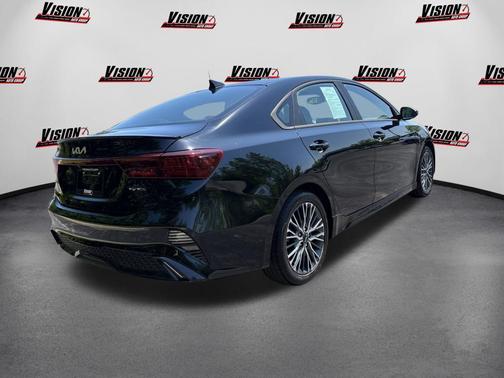 Aurora Black 2023 Kia Forte GT-Line