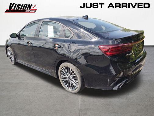 Aurora Black 2023 Kia Forte GT-Line