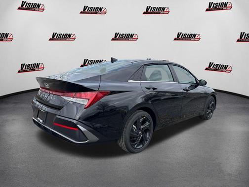 2026 Hyundai ELANTRA Sport