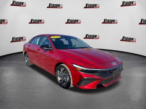 2025 Hyundai ELANTRA Sport