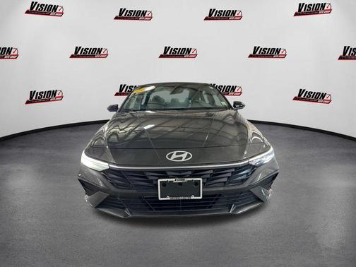 2025 Hyundai ELANTRA Sport