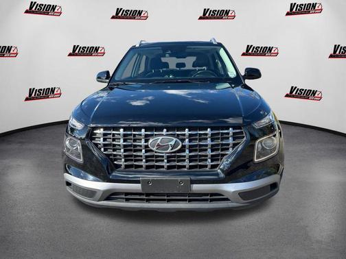 2022 Hyundai VENUE SEL