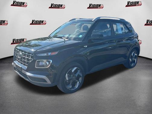 2022 Hyundai VENUE SEL