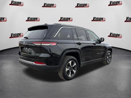 2024 Jeep Grand Cherokee 4xe Base