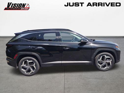 Phantom Black 2023 Hyundai TUCSON Limited