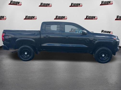 2023 Chevrolet Colorado WT