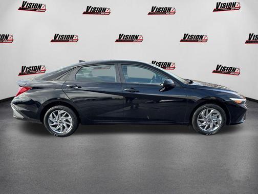 2026 Hyundai ELANTRA HEV Blue