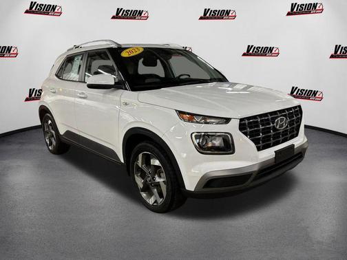 2023 Hyundai VENUE SEL