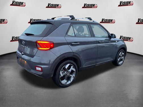 2025 Hyundai VENUE Limited