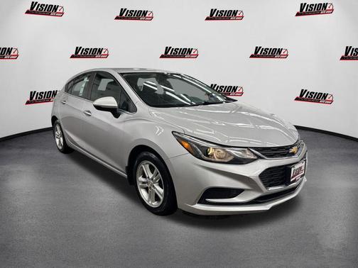Silver Ice Metallic 2017 Chevrolet Cruze LT