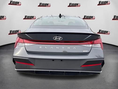 2026 Hyundai ELANTRA HEV SEL Sport