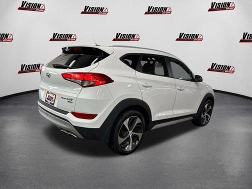 2017 Hyundai TUCSON Sport