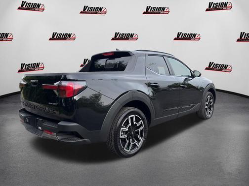 Phantom Black 2026 Hyundai SANTA CRUZ Limited