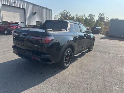 Phantom Black 2024 Hyundai SANTA CRUZ XRT