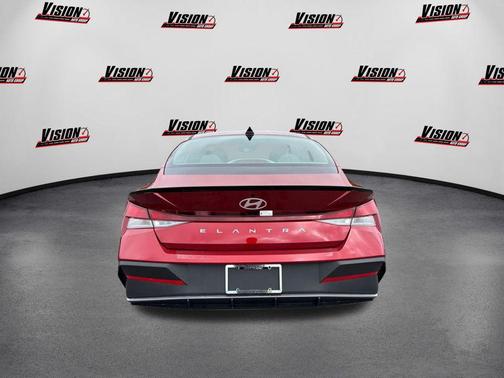 2025 Hyundai ELANTRA Sport