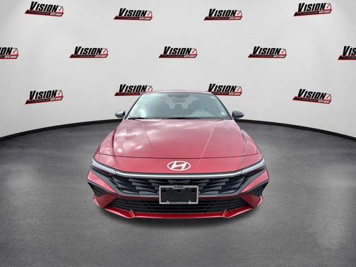 2025 Hyundai ELANTRA Sport
