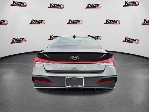 2026 Hyundai ELANTRA HEV SEL Sport