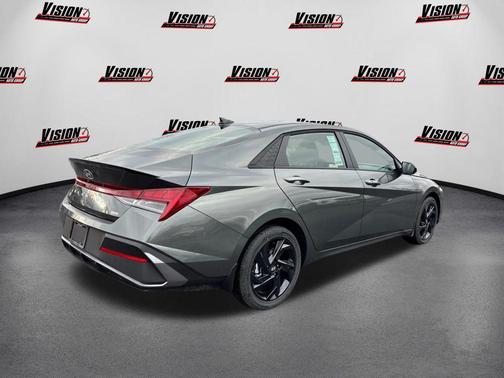 2026 Hyundai ELANTRA HEV SEL Sport