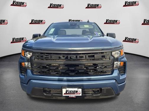 Lakeshore Blue Metallic 2024 Chevrolet Silverado 1500 Custom