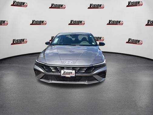 Fluid Metal 2025 Hyundai ELANTRA HEV SEL Sport