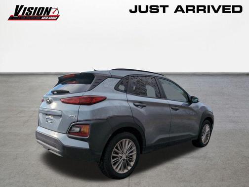 2020 Hyundai KONA SEL