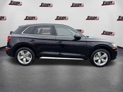 2019 Audi Q5 2.0T Prestige