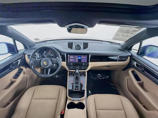2023 Porsche Macan 