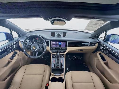 2023 Porsche Macan 