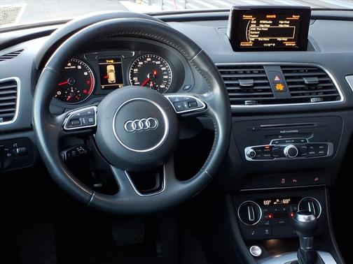 2018 Audi Q3 2.0T Sport Premium