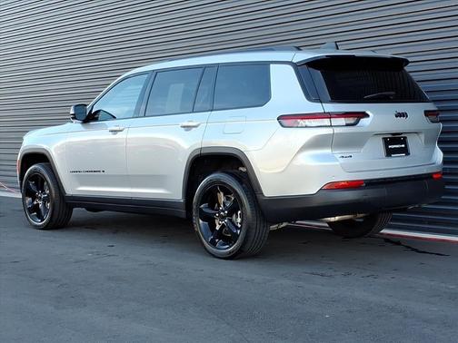 2024 Jeep Grand Cherokee L Laredo