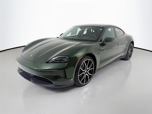 2025 Porsche Taycan 4