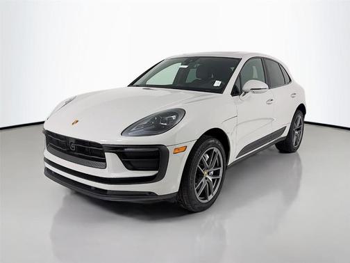 2025 Porsche Macan Base
