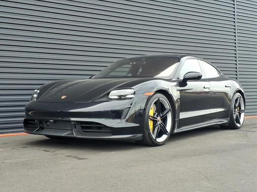 2020 Porsche Taycan Turbo S