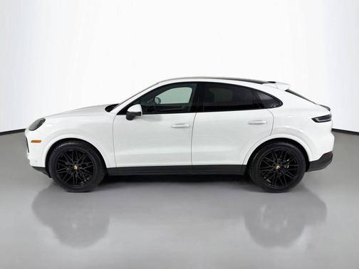 White 2024 Porsche Cayenne
