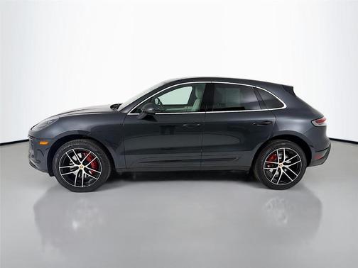 2022 Porsche Macan S